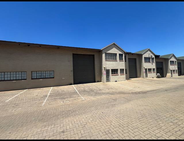 397M² WAREHOUSE TO LET IN KYA SANDS
